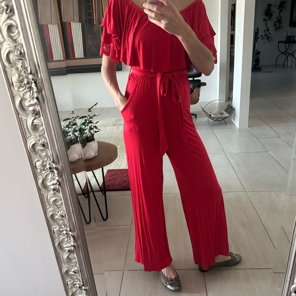 VA VA BY JOY HAN Red  Off The Shoulder Wide Leg Jumpsuit Size XS - Picture 11 of 12